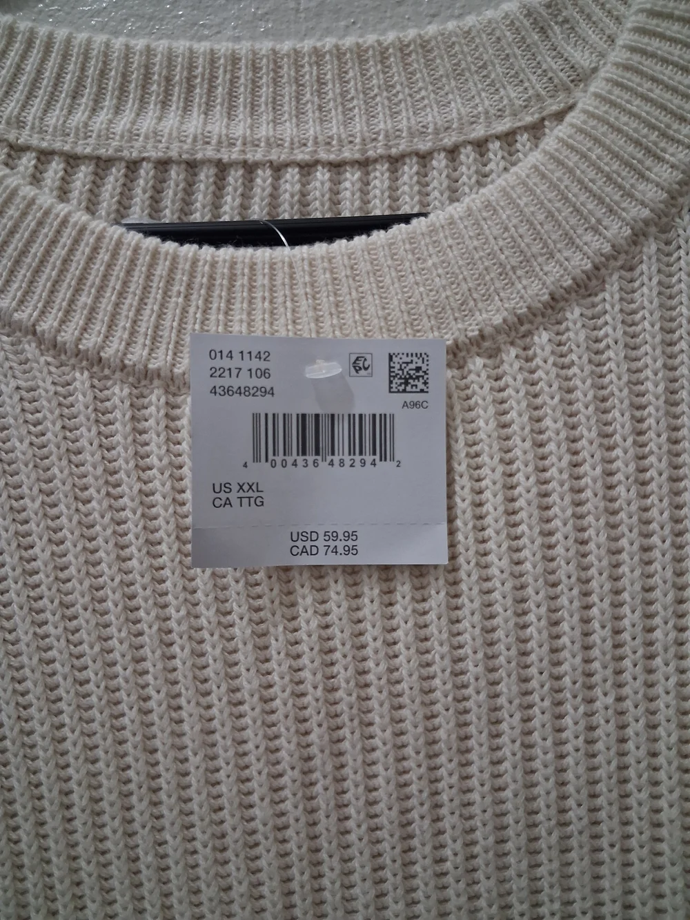 American Eagle Outfitters Crewneck Sweater in Cream